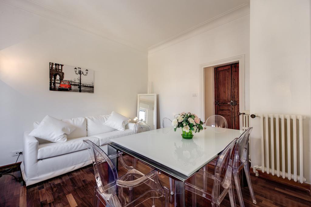 Ground Floor Trastevere Roma Habitación foto